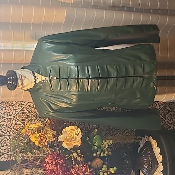 Chico's poly leather look ruffle front jacket - Picture 1 of 10